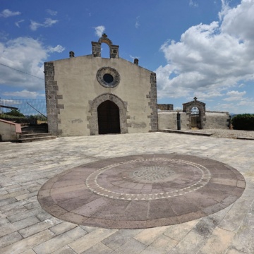 Monteleone Rocca Doria, chiesa di Sant'Antonio Abate. (foto Ivo Piras)